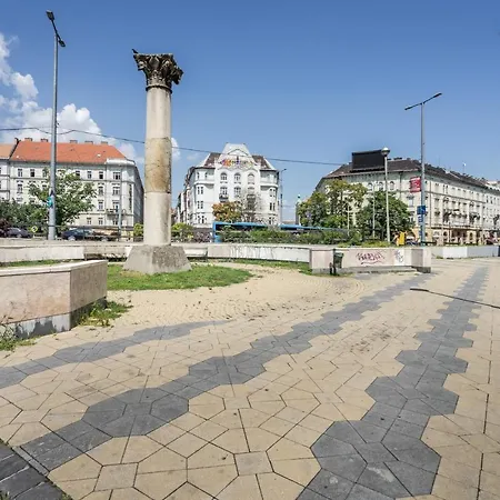 Bpr Cosmos Design With A/c Apartmán Budapešť
