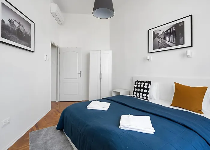 Apartament Bpr Cosmos Design With A/c